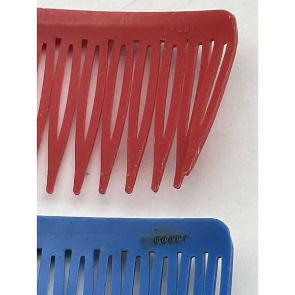 Goody USA Vintage Hair Combs Lot Of 3 Red Blue Yellow 3" - Picture 5 of 6